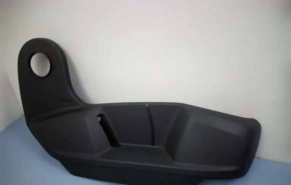 Volkswagen Tiguan Seat trim 5NA881314A