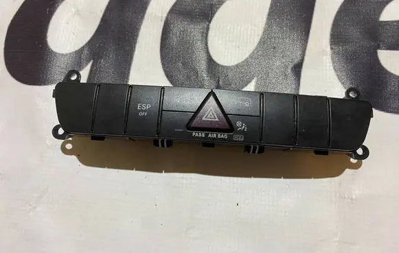 Mercedes-Benz ML W164 Hazard light switch A1648703410 1648703410