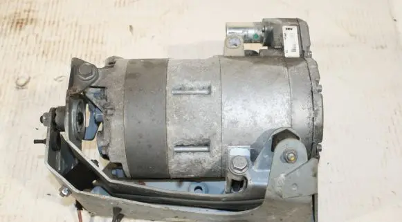 BMW i8 Air conditioning (A/C) compressor (pump) 64526830621 6830621