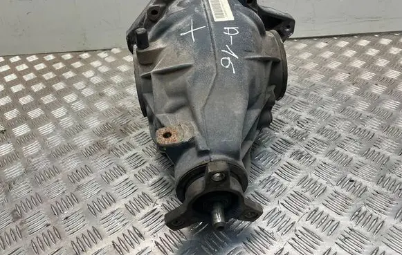 Mercedes-Benz C W204 Rear differential 2043506812 A2043510508