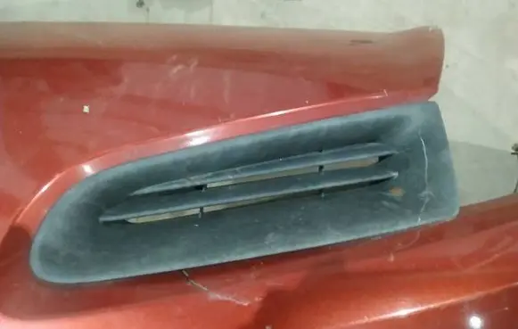 Renault Clio III Front grill 