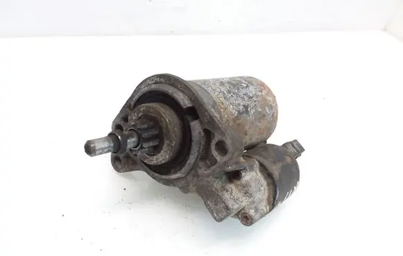 Volkswagen Polo III 6N 6N2 6NF Starter motor
