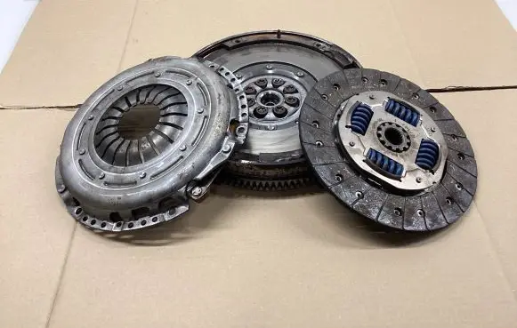 Subaru Outback Clutch set kit 1878005084 2294000955