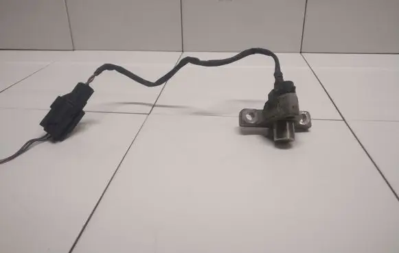 Volvo S70 V70 V70 XC Crankshaft position sensor 1275599 96000650