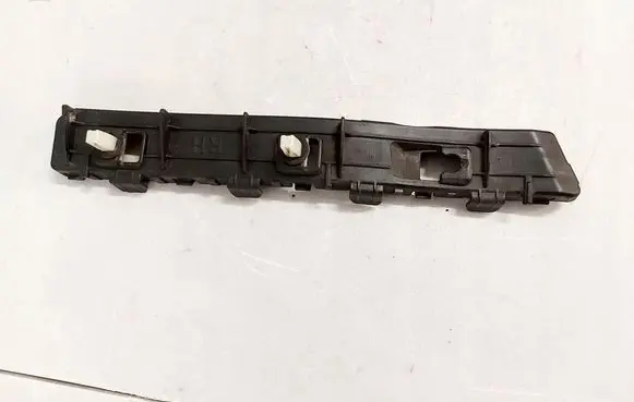 KIA Ceed Front bumper mounting bracket 86616A2300