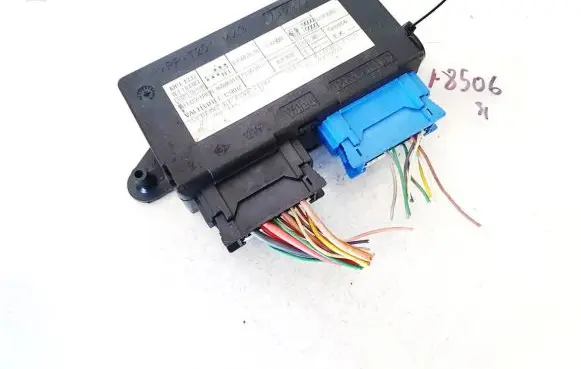 Renault Espace III Comfort/convenience module 73847257 is-229200