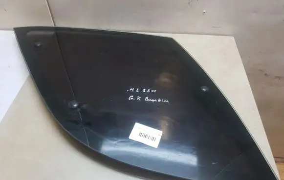Mercedes-Benz ML W163 Rear side window