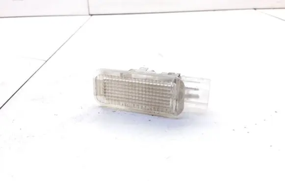 Audi A6 S6 C5 4B Other interior light 4B0947415
