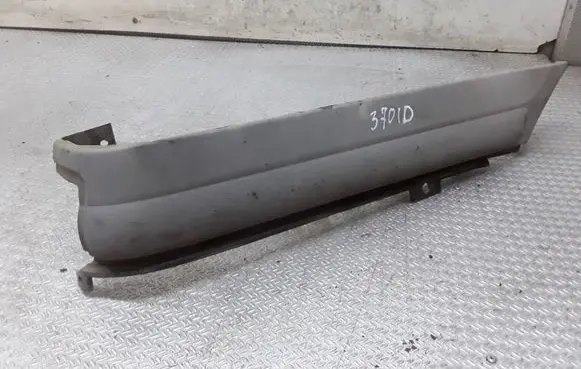 Rear bumper corner part panel trim