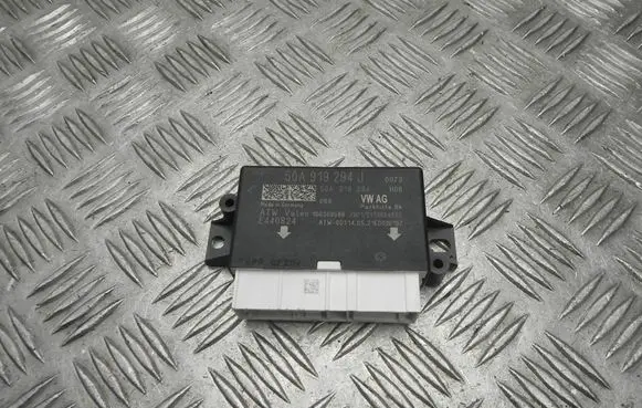 Skoda Superb B8 (3V) Parking PDC control unit/module 5QA919294J