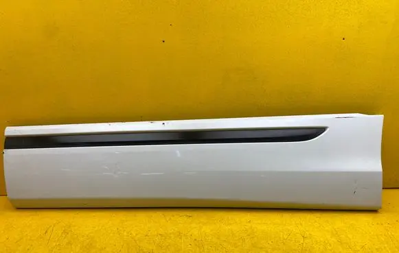 Audi Q8 Front door trim (molding) 4M8853059D 4M8853969