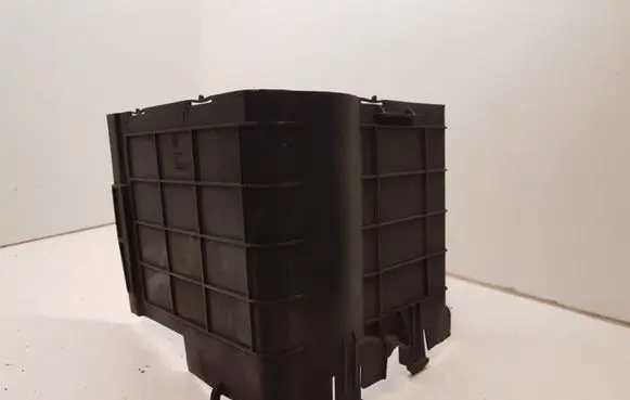 Audi A3 S3 8P Battery box tray cover/lid 1K0915335B
