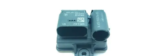 Glow plug pre-heat relay
