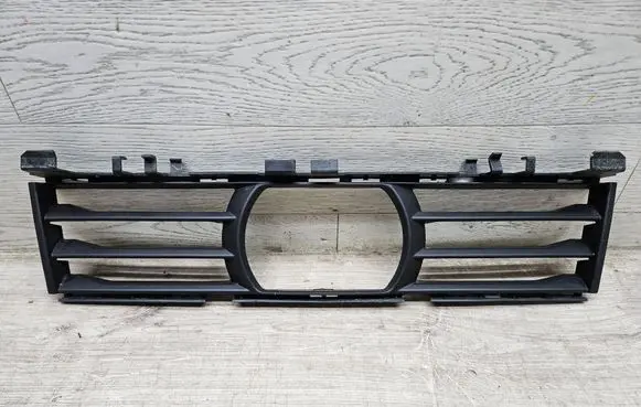 BMW 5 G30 G31 G38 Front bumper lower grill 7385258