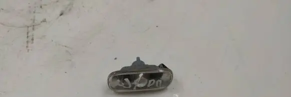 Audi A6 S6 C6 4F Front fender indicator light 8E0945127