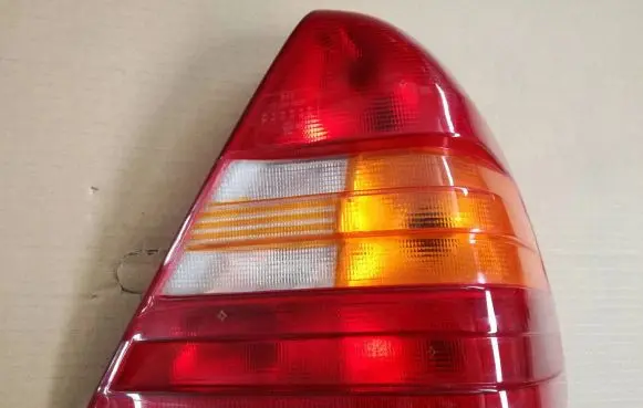 Mercedes-Benz C W202 Rear/tail lights A2028200466