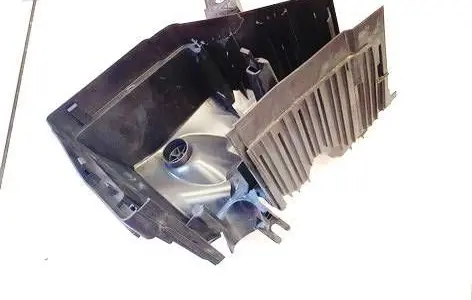 Renault Austral Fuse box cover 284B96US1A