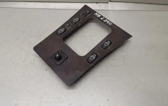 Mercedes-Benz E W210 Electric window control switch