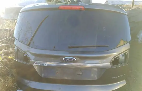 Ford S-MAX Truck tailgate 