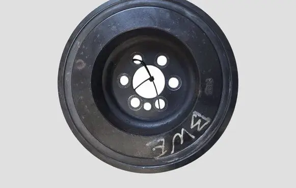 Audi A4 S4 B7 8E 8H Crankshaft pulley 06F1052431