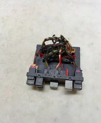 Skoda Octavia Mk2 (1Z) Comfort/convenience module 3C0937049E H37S1002 28022870