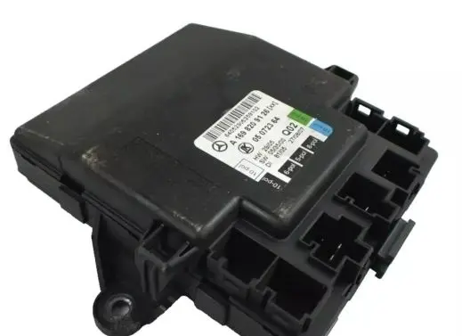Mercedes-Benz B W245 Door control unit/module A1698209126