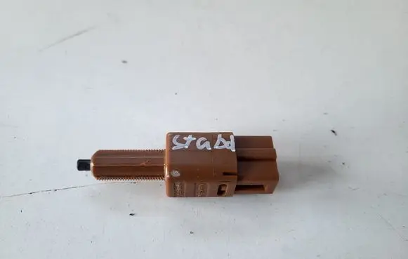Renault Kadjar Brake pedal sensor switch