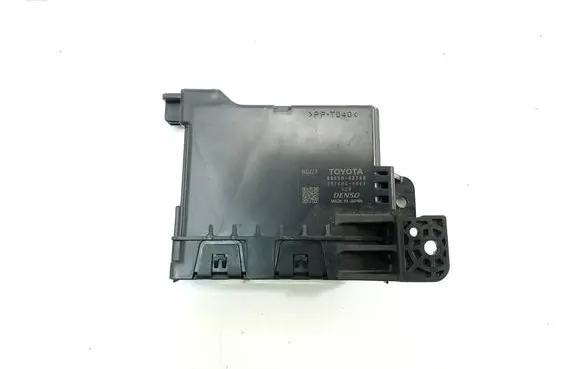 Toyota RAV 4 (XA40) Other control units/modules 8865042760