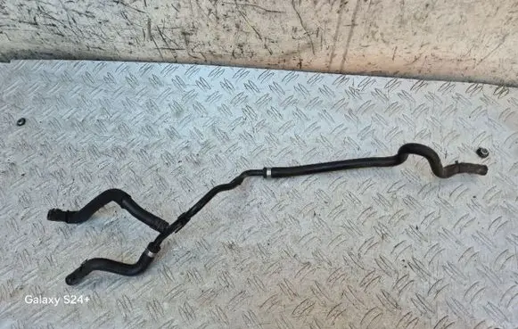 Volkswagen Golf Plus Engine coolant pipe/hose 1K0121070BB