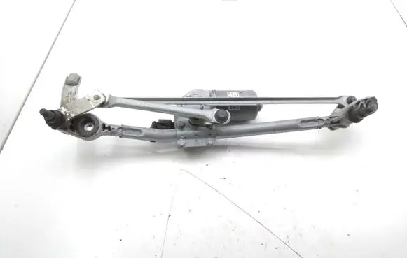 BMW 3 E90 E91 Front wiper linkage 697826404