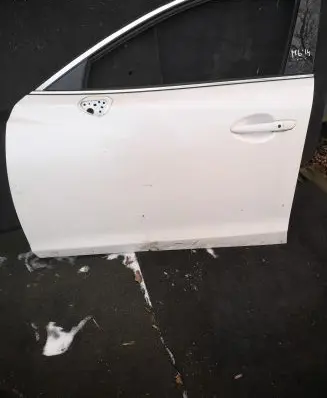 Mazda 6 Front door