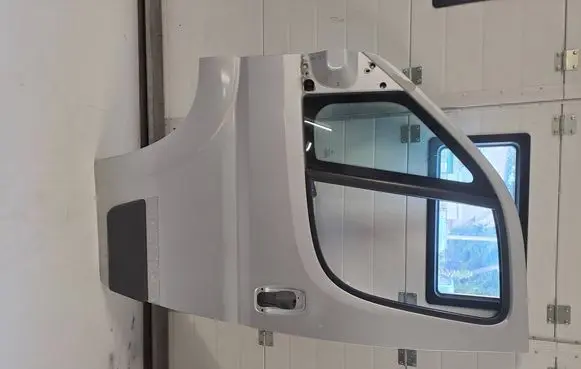 Door (2 Door Coupe)