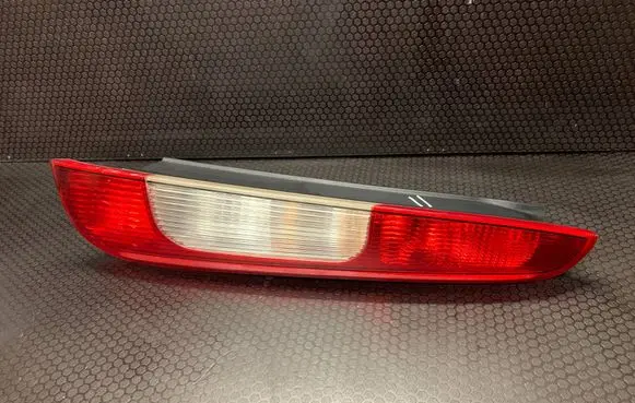 Ford Focus C-MAX Rear/tail lights 3M5113N411AA