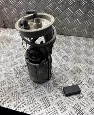 Volkswagen PASSAT B5.5 In-tank fuel pump 3B0919050B