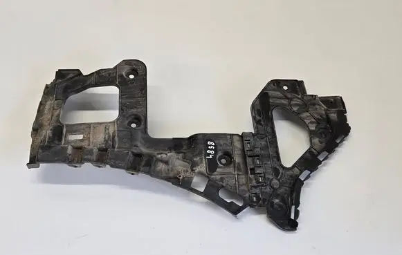 Audi Q8 Rear bumper mounting bracket 4M8807454