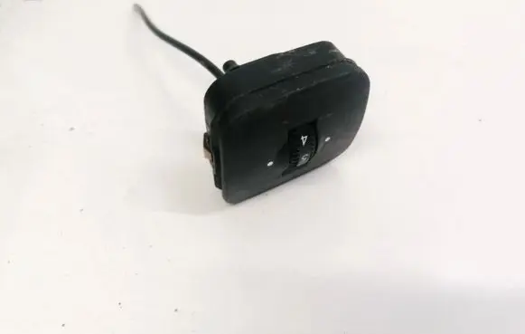 Mercedes-Benz S W220 Seat heating switch 2208000878