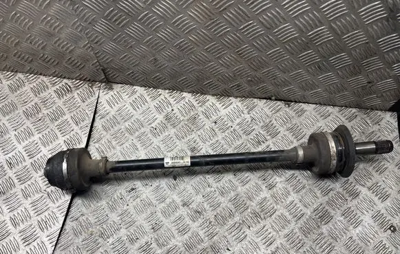 BMW 5 G30 G31 G38 Rear driveshaft 8664045 05531316879 7524211