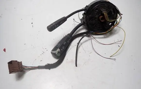 Mercedes-Benz E W210 Cruise control stalk 2105400445