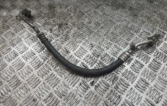 Subaru Legacy Air conditioning (A/C) pipe/hose 