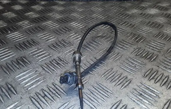 BMW 3 F30 F35 F31 Exhaust gas temperature sensor 032656001902 7805606 03265600