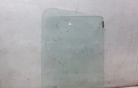 Citroen Jumper Front door window glass four-door