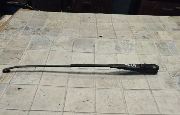 Honda Concerto Rear wiper blade arm