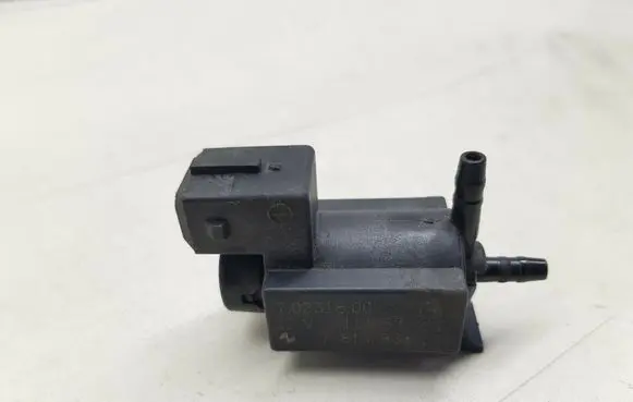BMW 3 E90 E91 Vacuum valve 7231800 nr5857