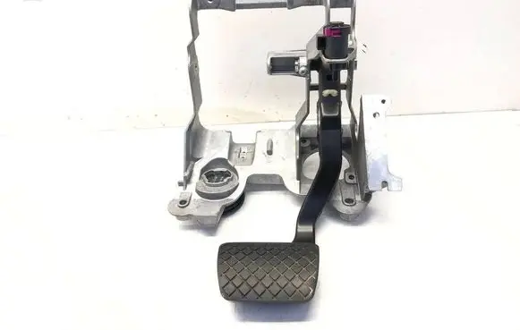 Audi A4 S4 B8 8K Brake pedal 8K1721117