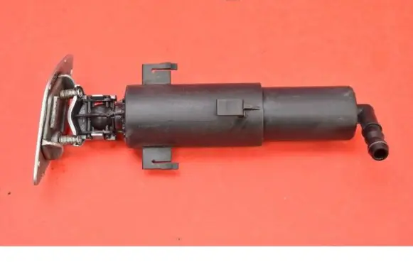 BMW 3 E90 E91 Windshield washer spray nozzle 7179311-02