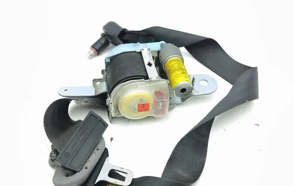 KIA Sorento Front seatbelt 0432022 834863