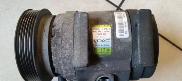 Chevrolet Captiva Air conditioning (A/C) compressor (pump) 96861884 08A18A
