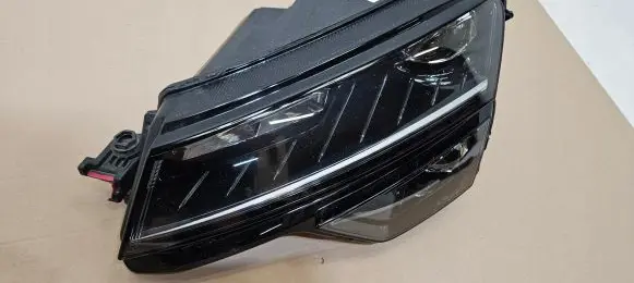 Skoda Karoq Headlight/headlamp 57B941015D