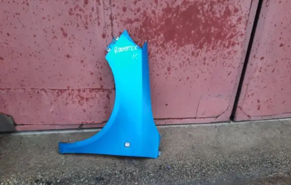 Skoda Roomster (5J) Fender