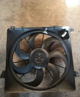 KIA Sorento Electric radiator cooling fan